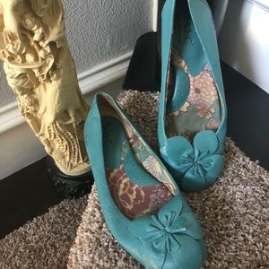 Born Concept Slipper Shoes